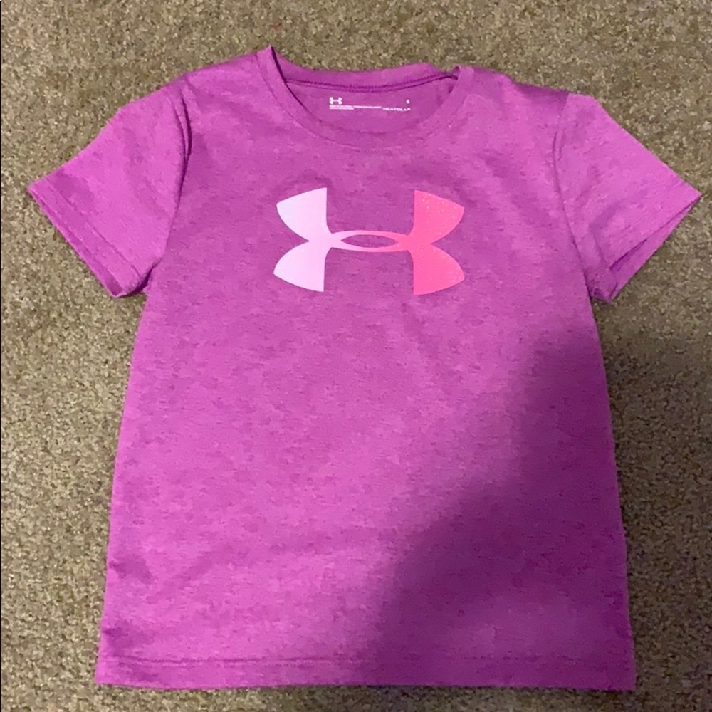 Under Armour heat gear shirt. Excellent condition